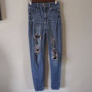 American Eagle Next level stretch super distressed curvy high-rise jegging Sz 0